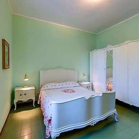 Hotel In Torri With Pool Mountain Views